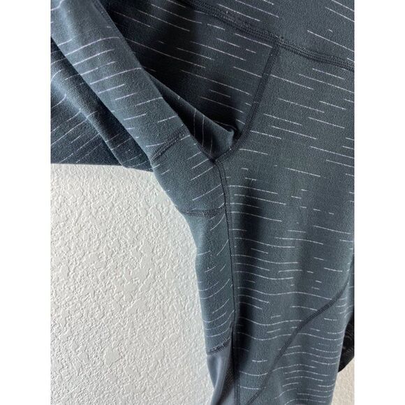 Zella Mesh Striped Mid-Rise Cropped Leggings Size XS Charcoal Gray Athletic Yoga - Picture 7 of 10